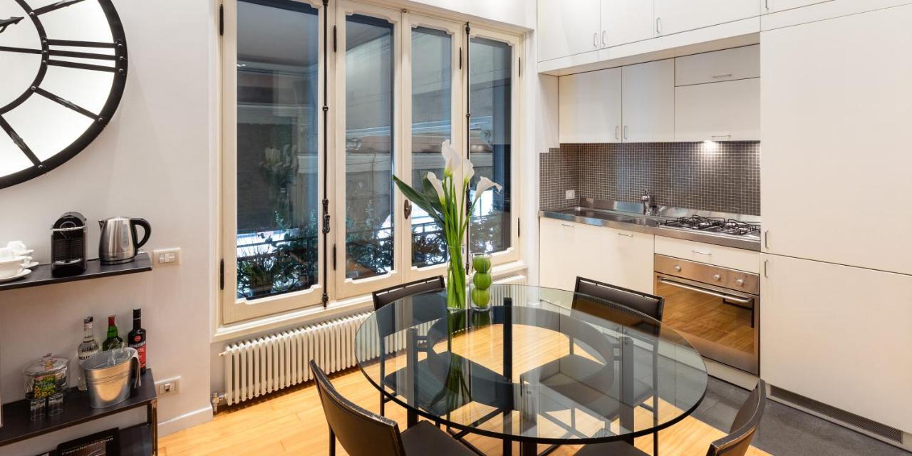 Suite Augustus - Free Parking Genua Exterior foto